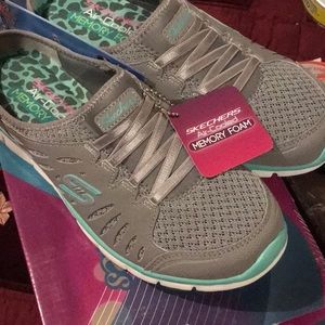 Sketcher Memomry foam size 6 SN 22752